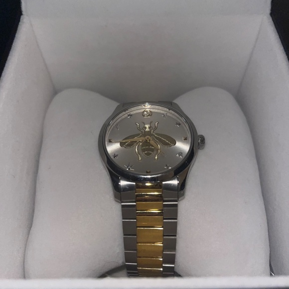 GUCCI: G-timeless watch, 38mm - Picture 9 of 13